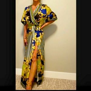 $225! ALEXIA ADMOR SILKY SEXY MAXI DRESS M